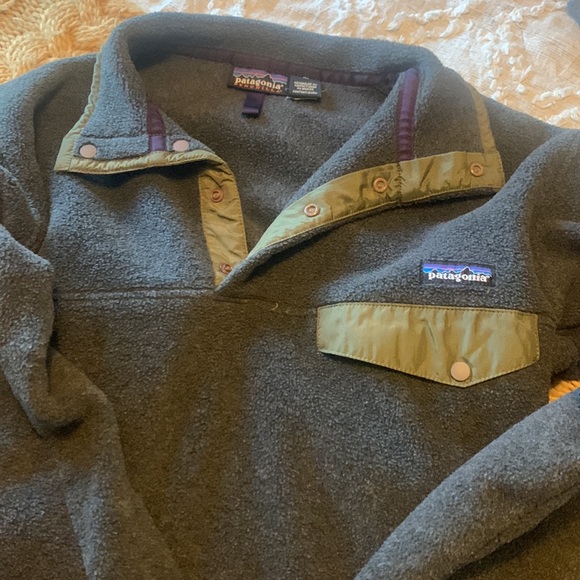 Patagonia Pullover - Picture 2 of 3